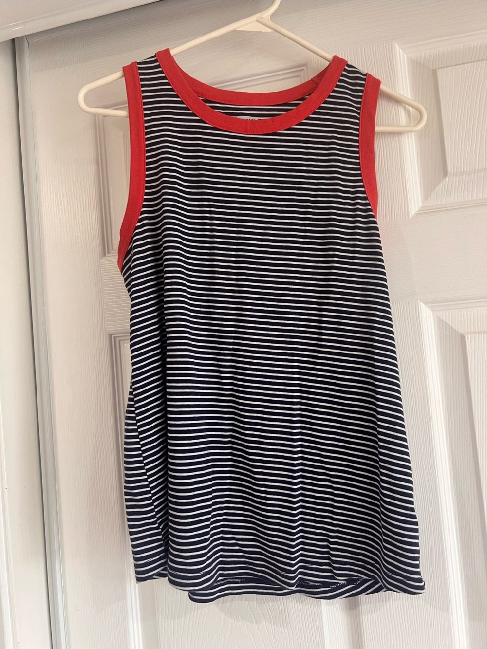 Old Navy Striped Sleeveless Tank-top